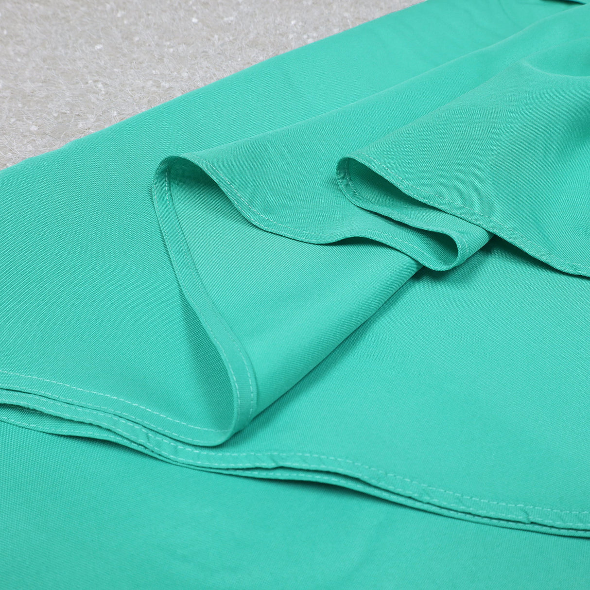Round Polyester Tablecloth 120" Tiff Blue/Aqua Blue