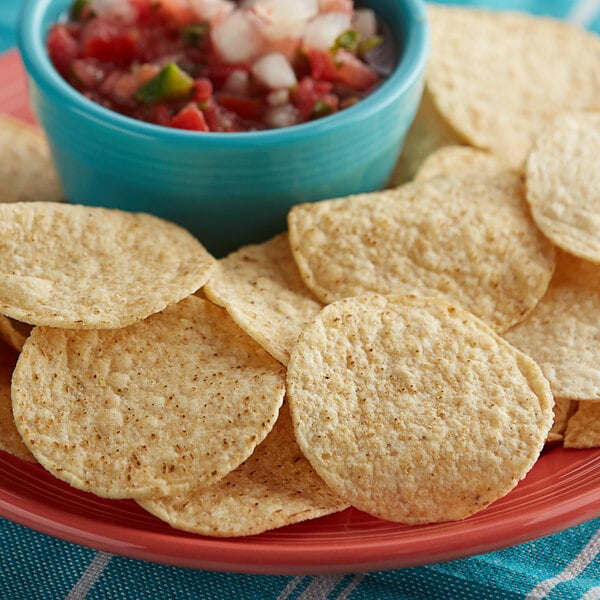 Mission 2 lb. White Round Corn Tortilla Chips - 6/Case