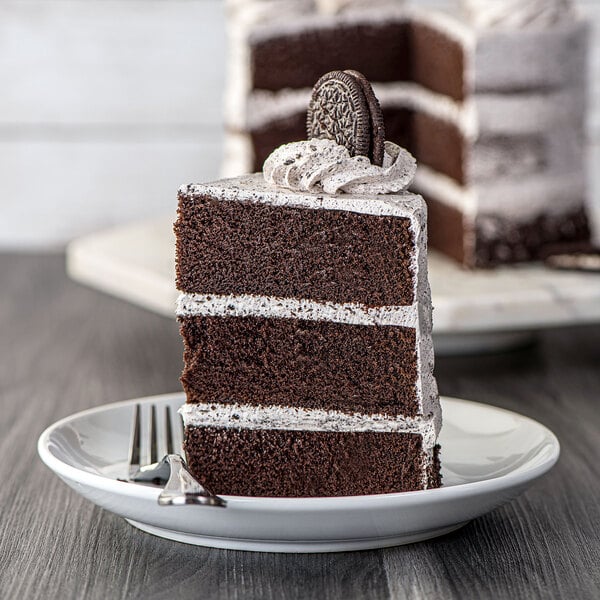 Rich's Bettercreme Cookies 'N Creme Oreo Whipped Icing - 9 lb. Pail