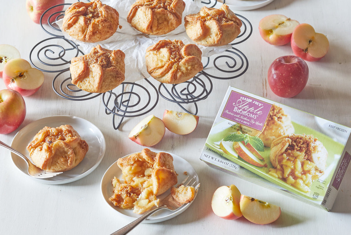 Apple Blossoms Cinnamon Crumble Filled Pastry Dessert 8.04 Oz
