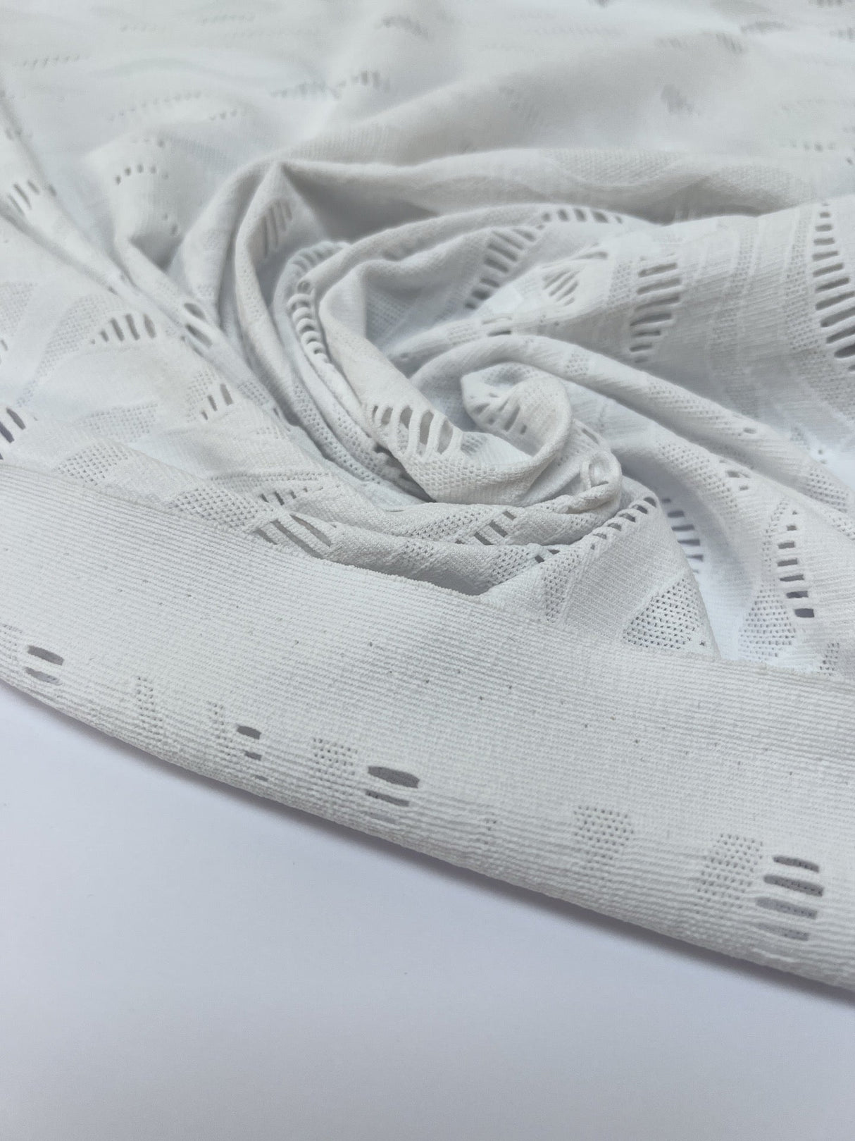 Polyamide Elastane Knitted Abstract White