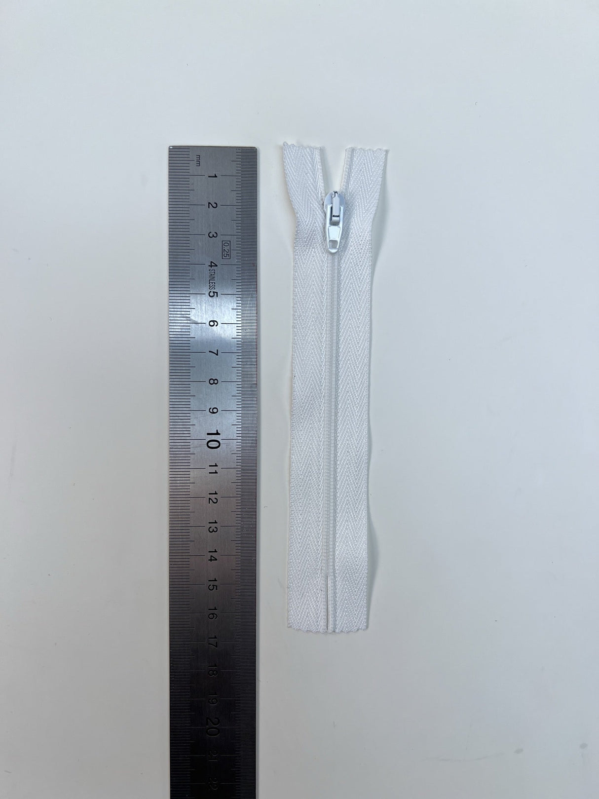 Polyamide Sewing Notions White Shade