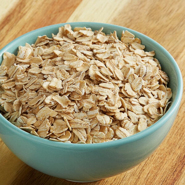Quaker 42 oz. Old Fashioned Rolled Oats - 12/Case