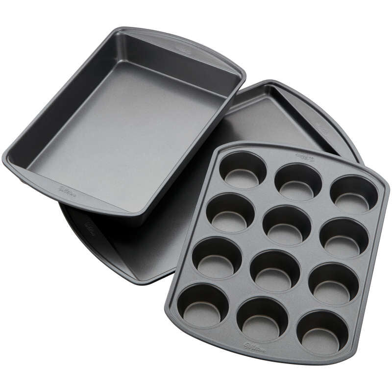 Wilton Perfect Results Muffin, Baking and Oblong Pan Bakeware Set, 3-Piece