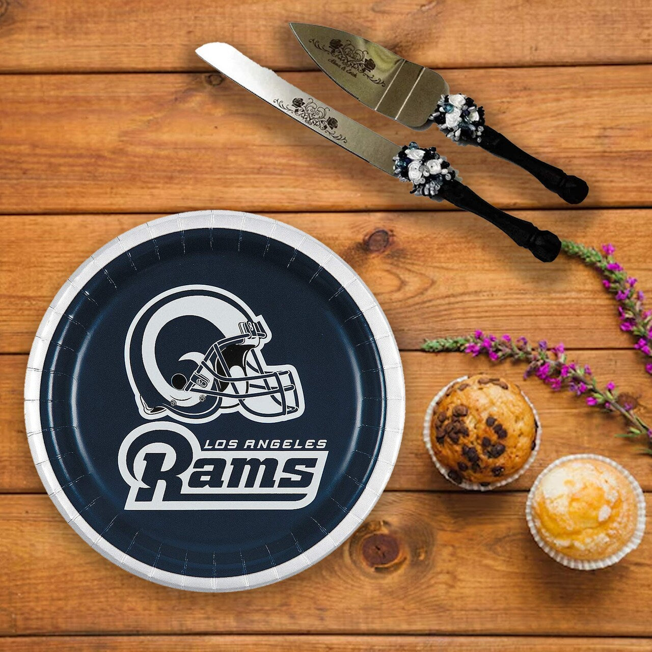 8 Ct. Los Angeles Rams Football Dessert Plates 7" Game Day Paper Plates
