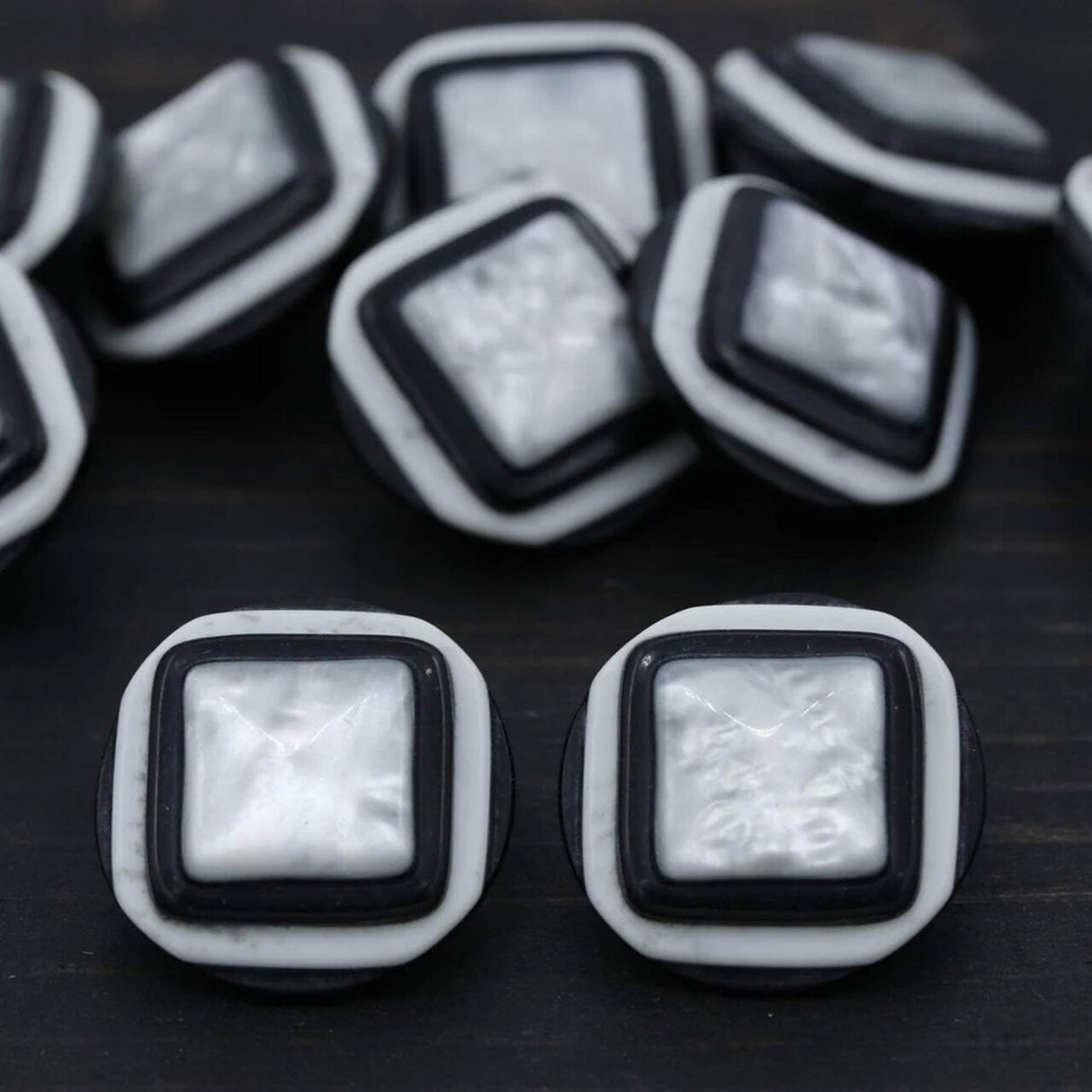 36L (23mm / 15/16") Square Shell Top Buttons Black White Pearl Layer Shank Style Vintage Button
