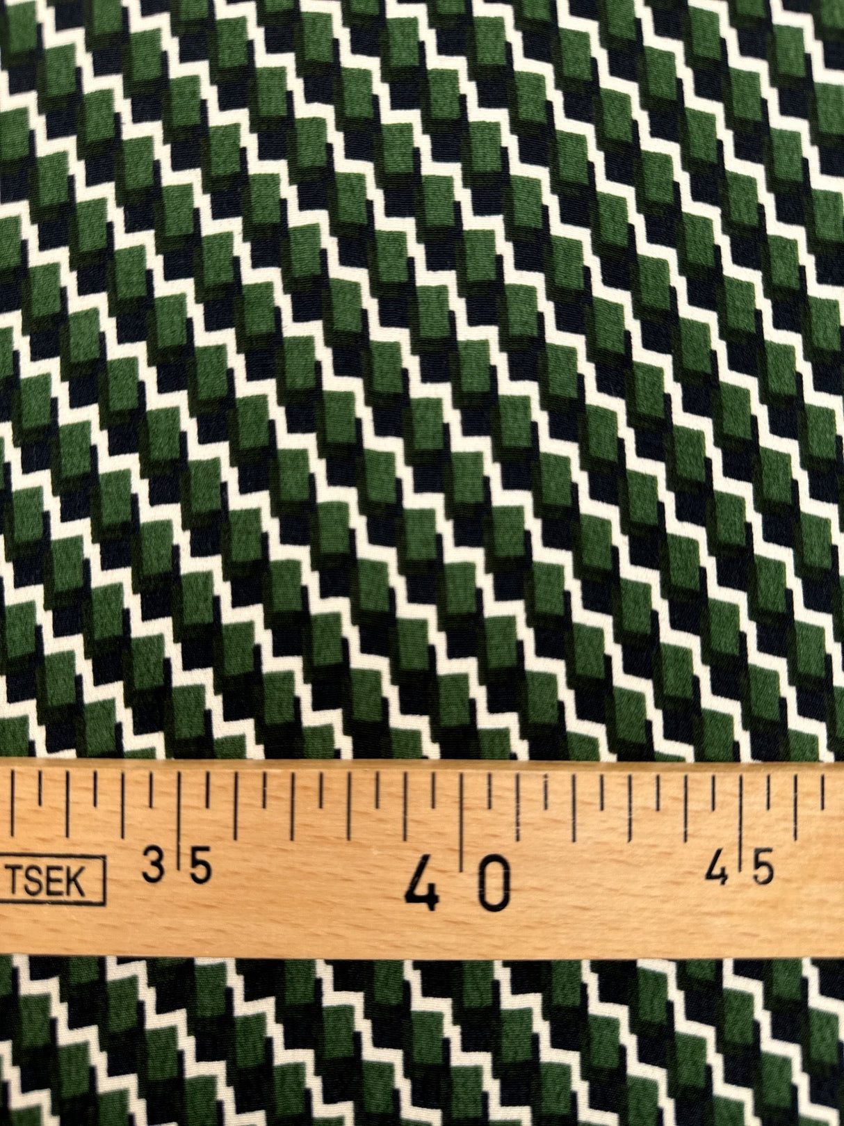 Viscose Crepe Printed Green Black