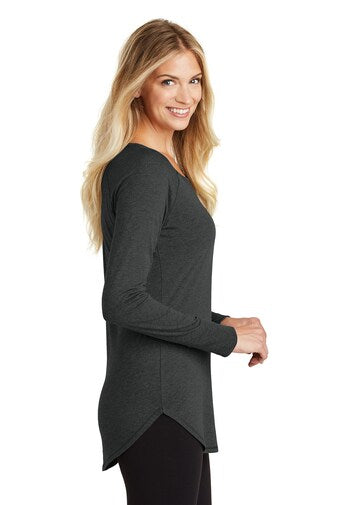 District® Women’s Tri Long Sleeve Tunic Tee