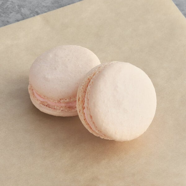 Macaron Centrale Raspberry Chocolate Buttercream Macaron - 100/Case