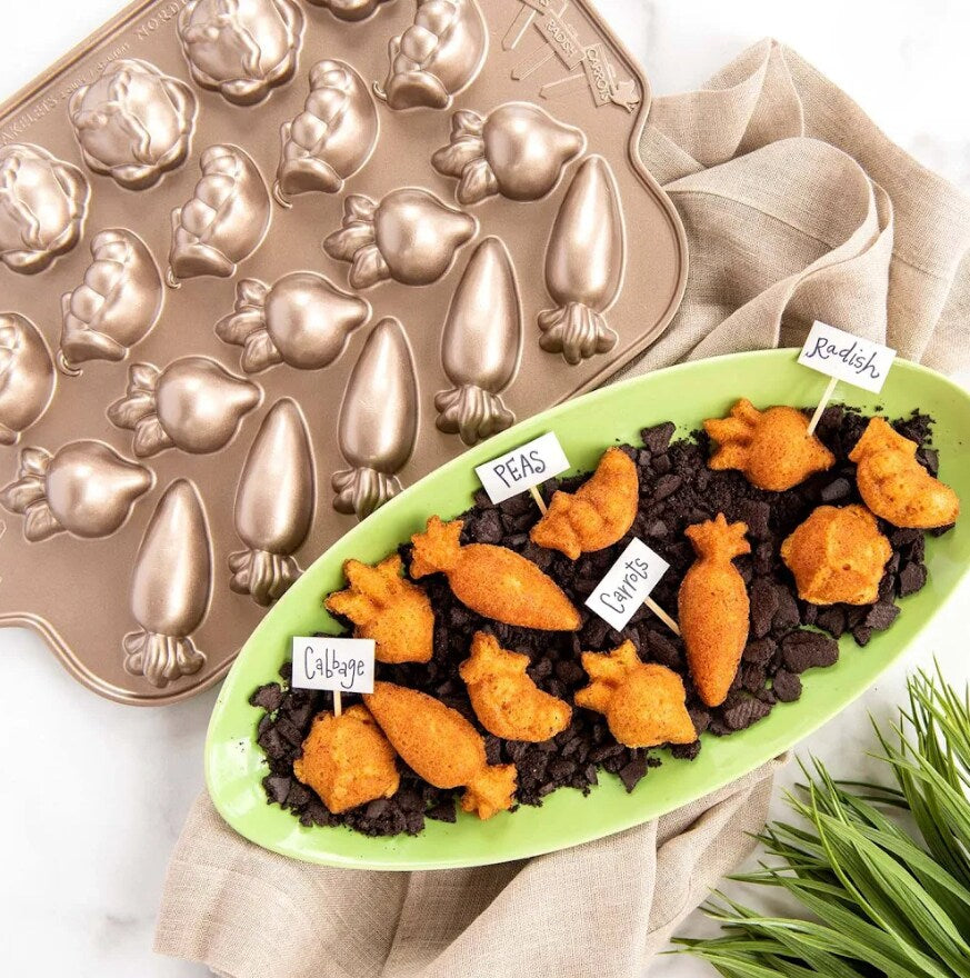 Nordic Ware Garden Patch Bundt Cake Pan