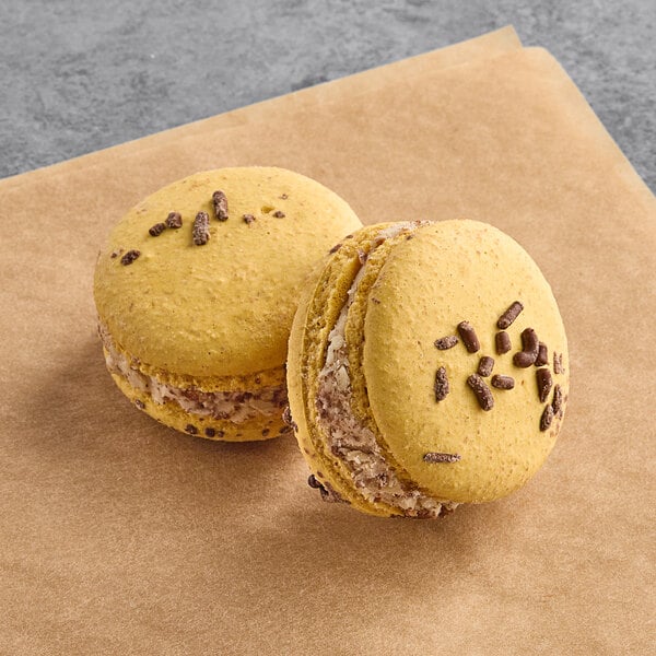 Macaron Centrale Vegan Ferrero Rocher Macaron - 48/Case