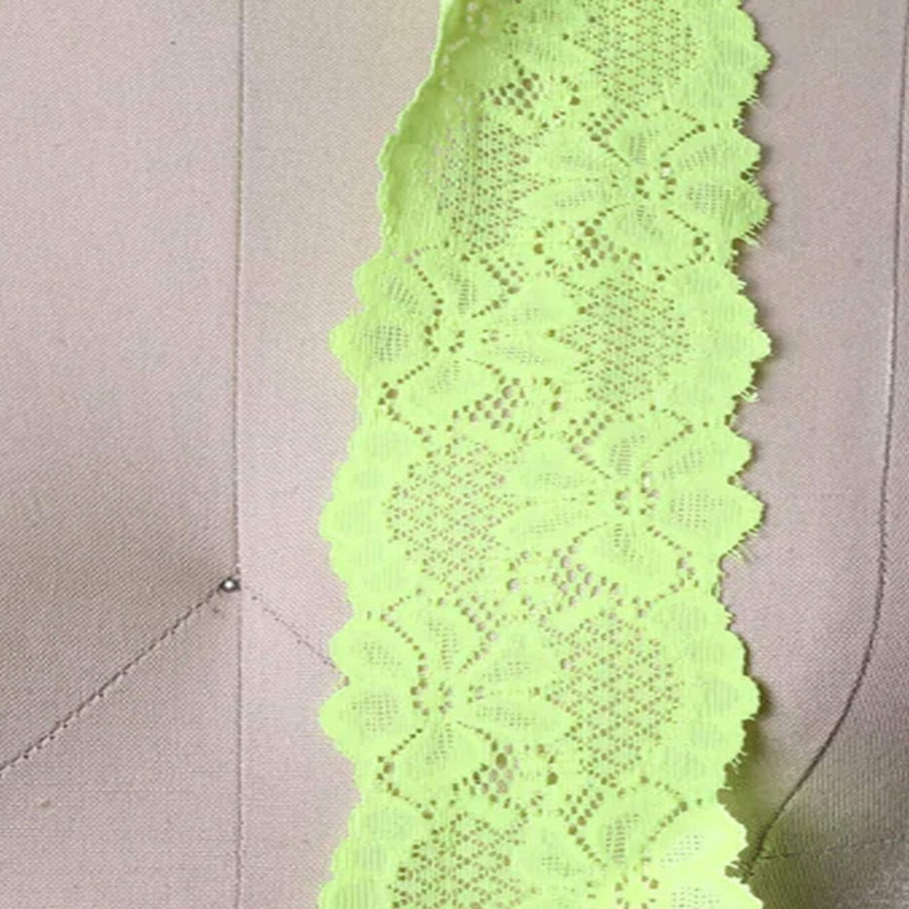 2 Yards Neon Green Stretch Lace 2.5" Wide Hand-Dyed Floral Elastic Trim for Lingerie & Crafts