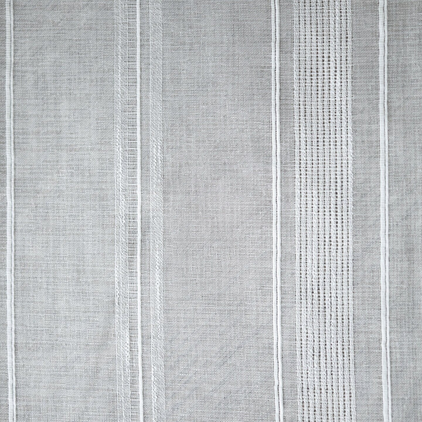 1 Yard Vector Sheer Wide Polyester Flame Retardant