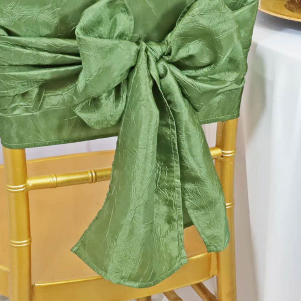 10 Pieces Clover Green Luxurious Crushed Taffeta Chair Bands, 9.5"x108" Event Sashes