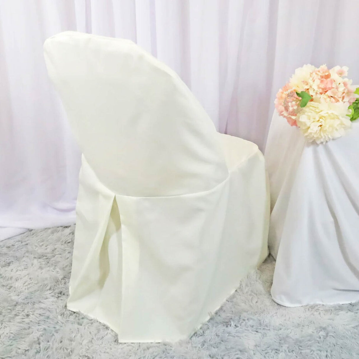 1 Piece Ivory Polyester Chair Cover for Elegant Folding Seating