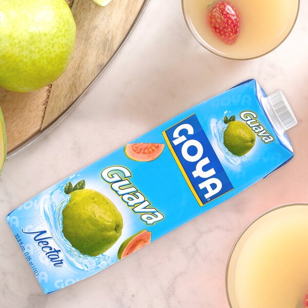 Goya 33.8 fl. oz. Guava Nectar - 12/Case