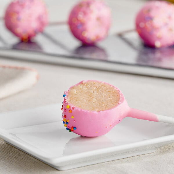 Coco Bakery Strawberry Cake Pop 1.34 oz. - 72/Case