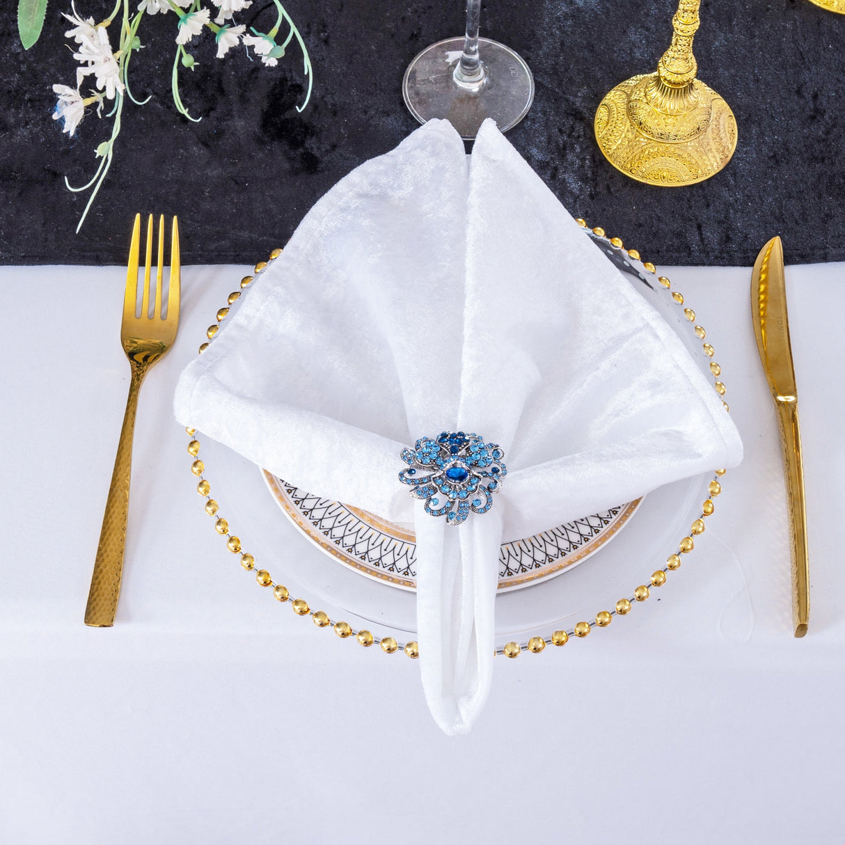 Velvet Dinner Napkin Sample 20x20 White