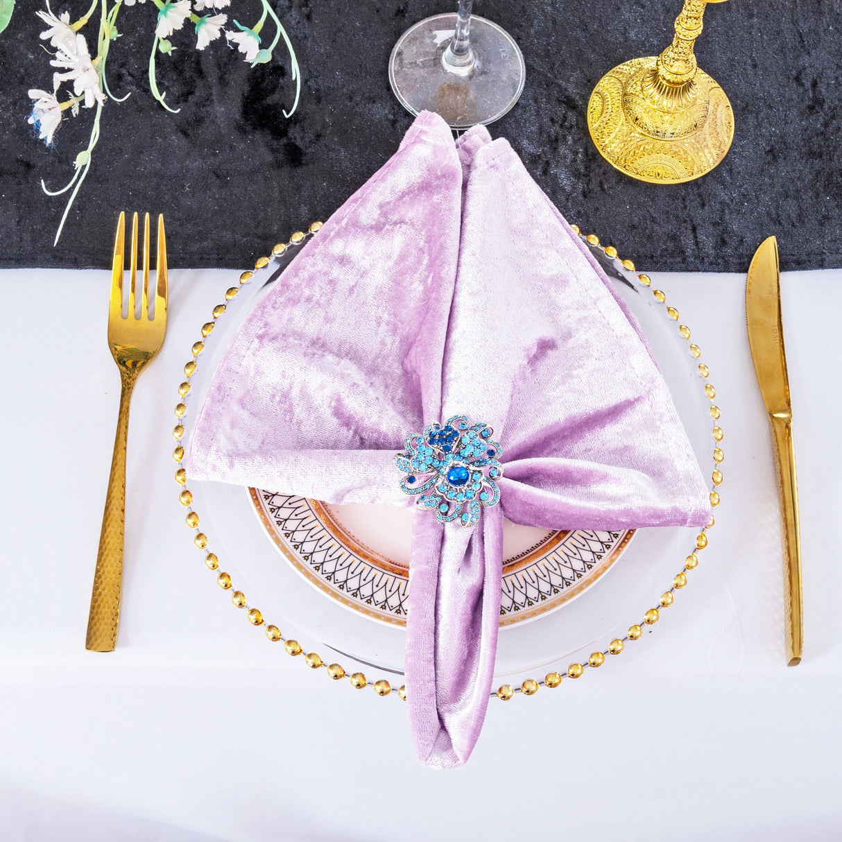 Luxury Ice Crushed Velvet Napkins for Elegant Tables (200 GSM)