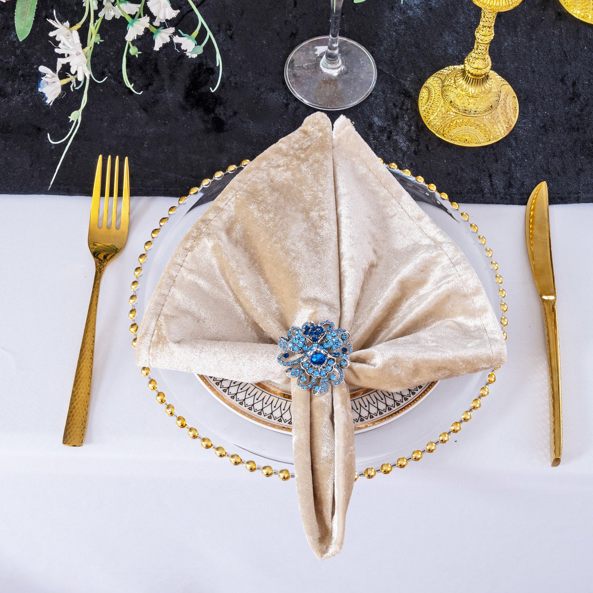 Crushed Velvet Dinner Napkin Sample 20x20 Champagne