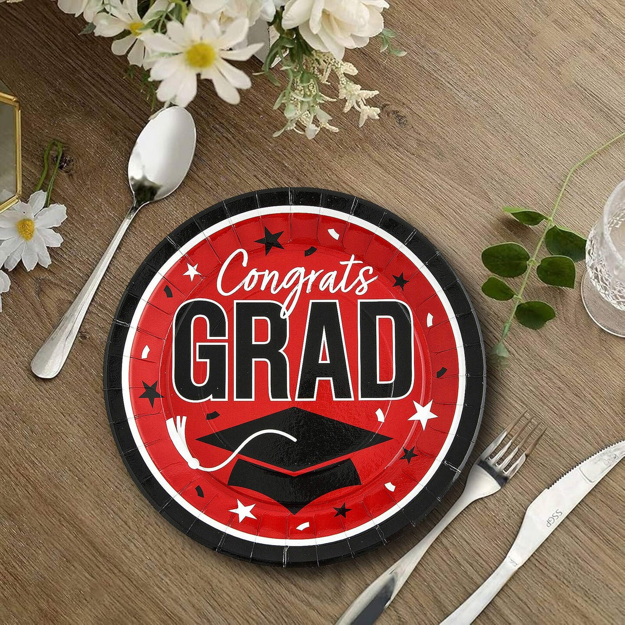 25 Count Red Congrats Grad Dinner Plates 9 Inch Round Disposable Party Supplies