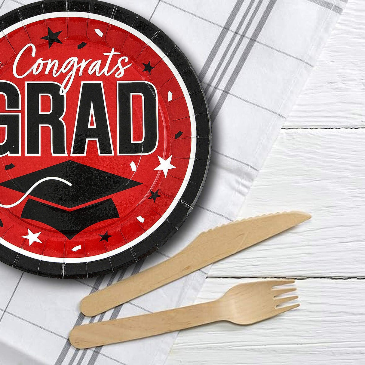 25 Count Red Congrats Grad Dinner Plates 9 Inch Round Disposable Party Supplies