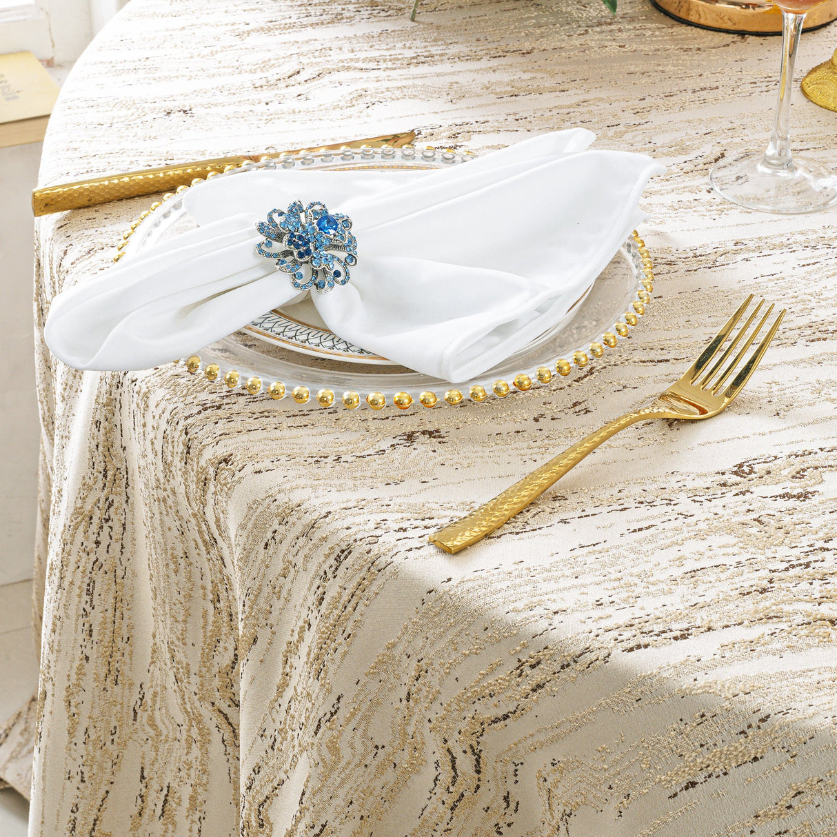 Round Polyester Tablecloth 120" Seamless Galilean Jacquard Champagne