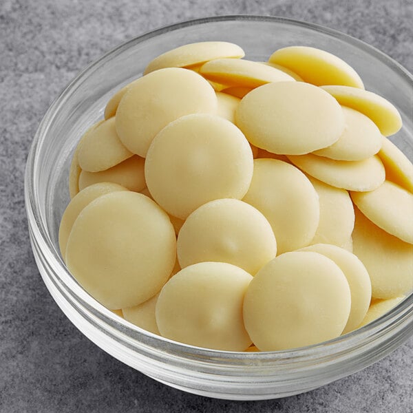 Guittard Soie Blanche 35% White Chocolate Wafers 6.6 lb. - 2/Case