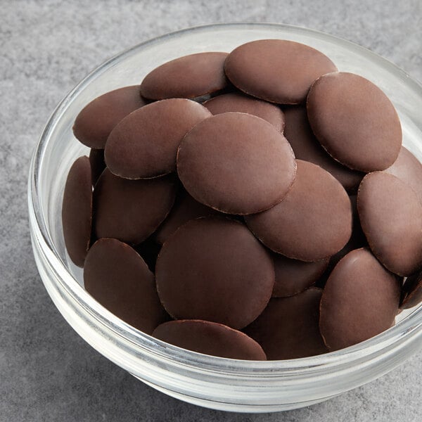 Guittard L'Etoile du Nord 64% Semi-Sweet Wafers 6.6 lb. - 2/Case