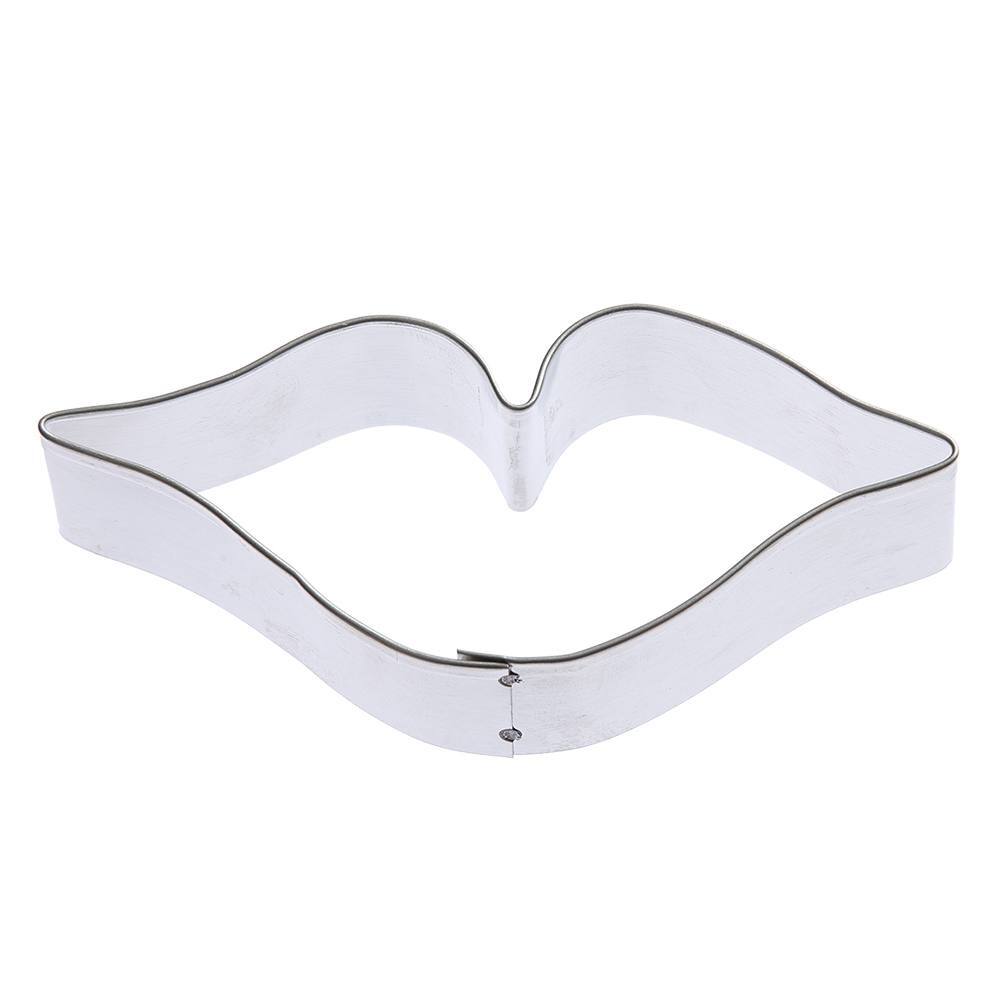 Lips Cookie Cutter 4 in B1091