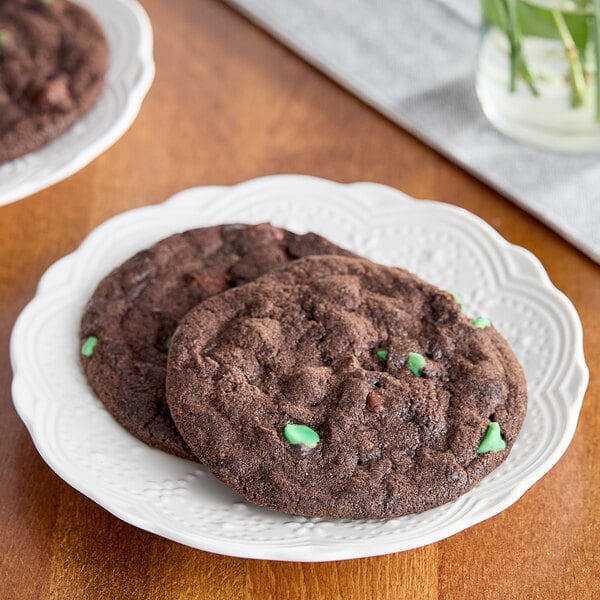 David's Cookies Gourmet Chocolate Mint Chip Cookie Dough 1.5 oz. - 213/Case
