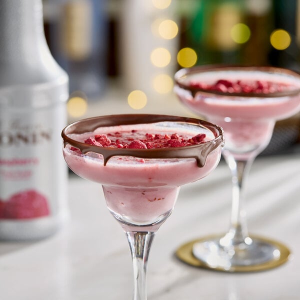Monin Raspberry Fruit Puree 1 Liter - 4/Case