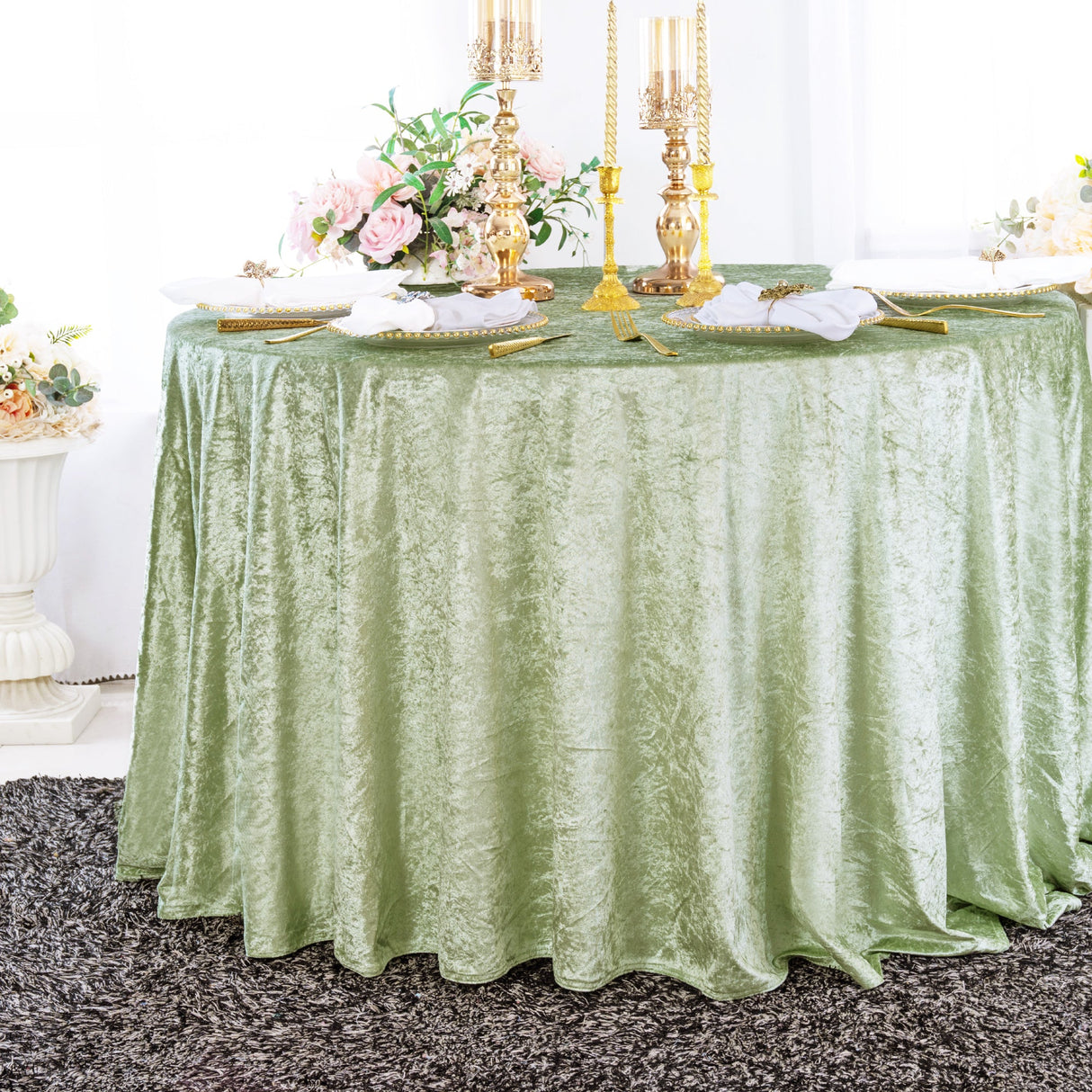 Round Crushed Velvet Tablecloth 132 Sage Green