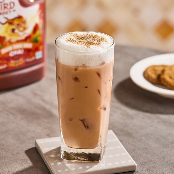 Third Street 1:1 Dragon Tongue Ginger Chai Tea Latte Concentrate 64 fl. oz. - 6/Case