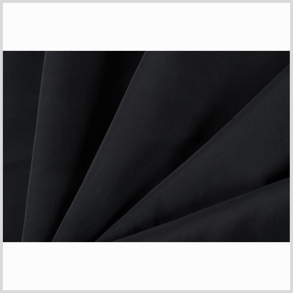 Black Solid Nylon Outerwear