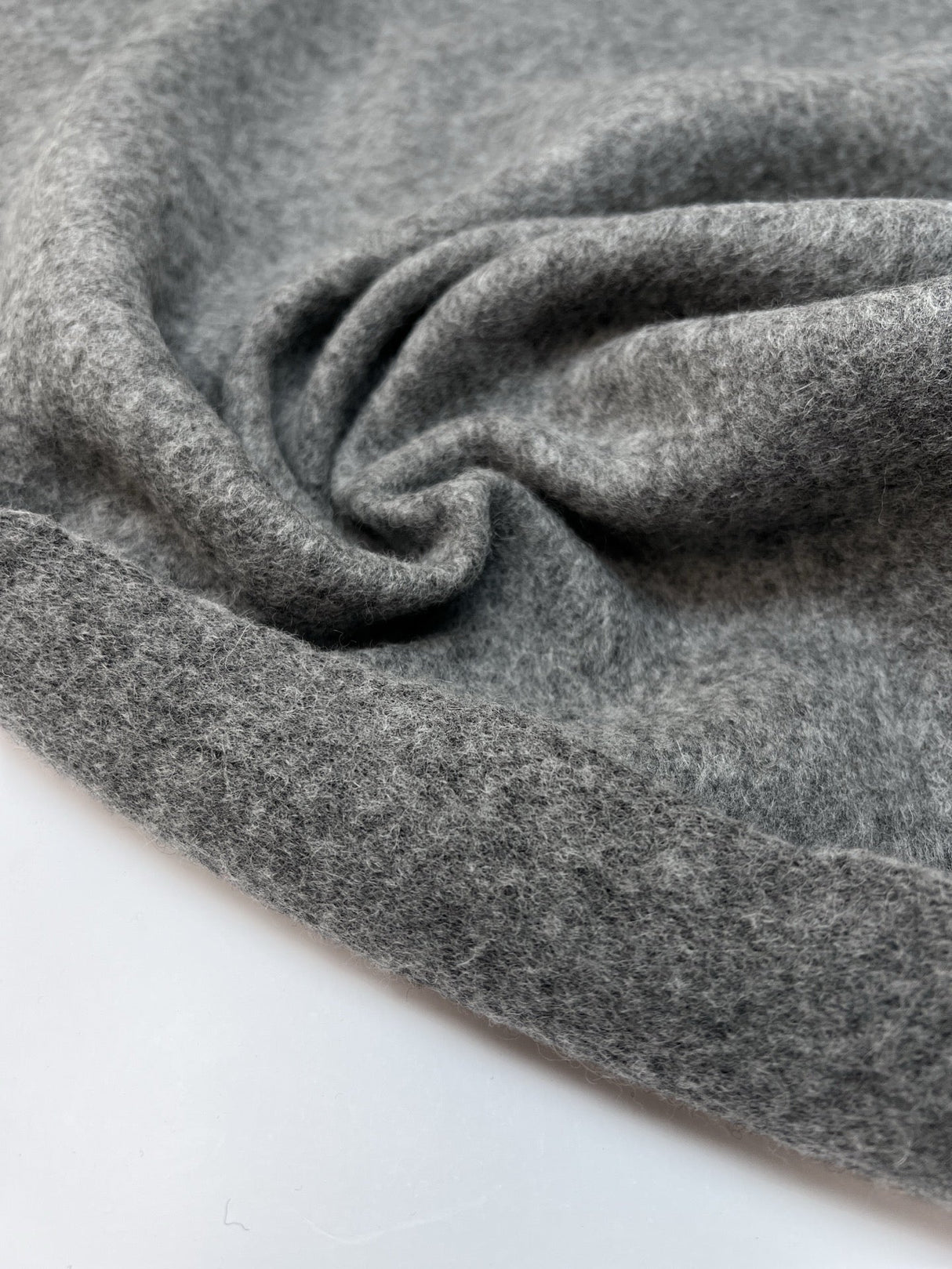 Wool Knitted Fabric Melange Gray
