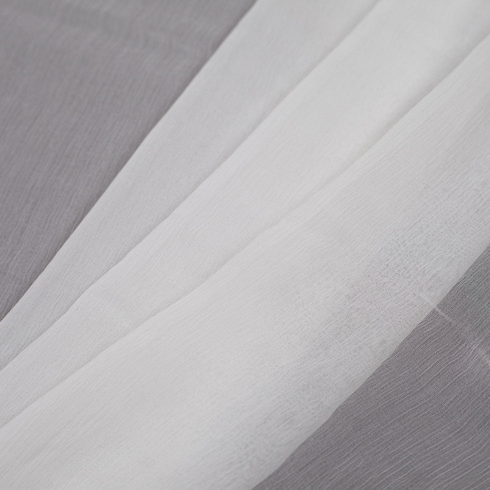 Oscar de la Renta White Crinkle Silk Chiffon