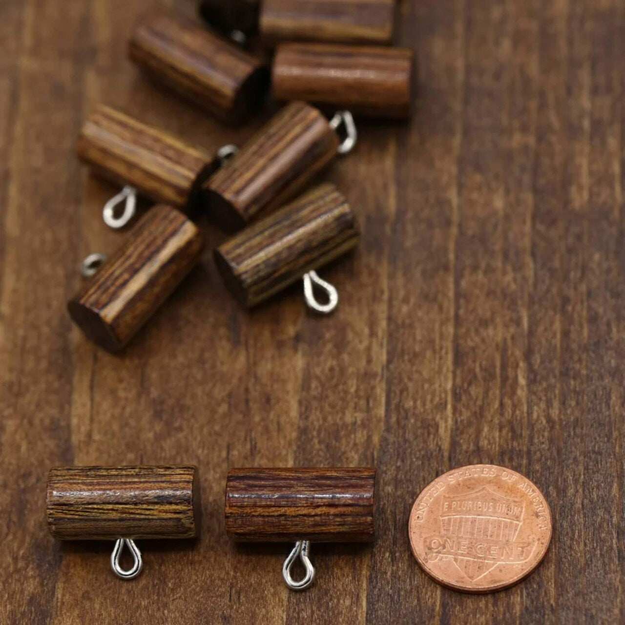 4 Brown Wooden Plastic Toggle Buttons with Metal Loop – 3/4" (19mm) Hook Style