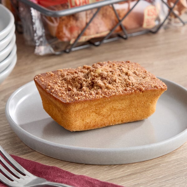 Otis Spunkmeyer Individually Wrapped Cinnamon Crumb Loaf Cake 4 oz. - 24/Case