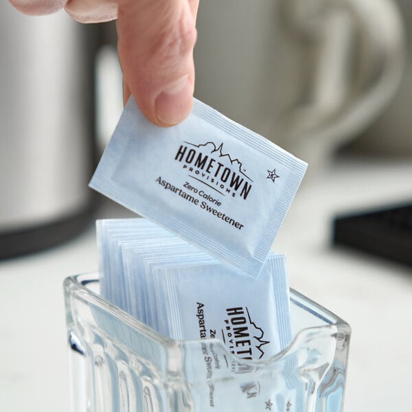 Hometown Provisions Blue Aspartame Sugar Substitute Packet 1 Gram - 2,000/Case