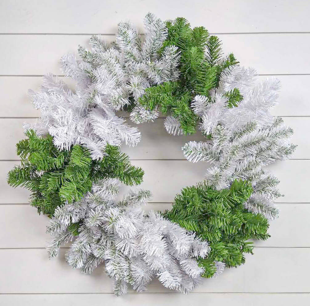 30” Caprico Green & White Wreath