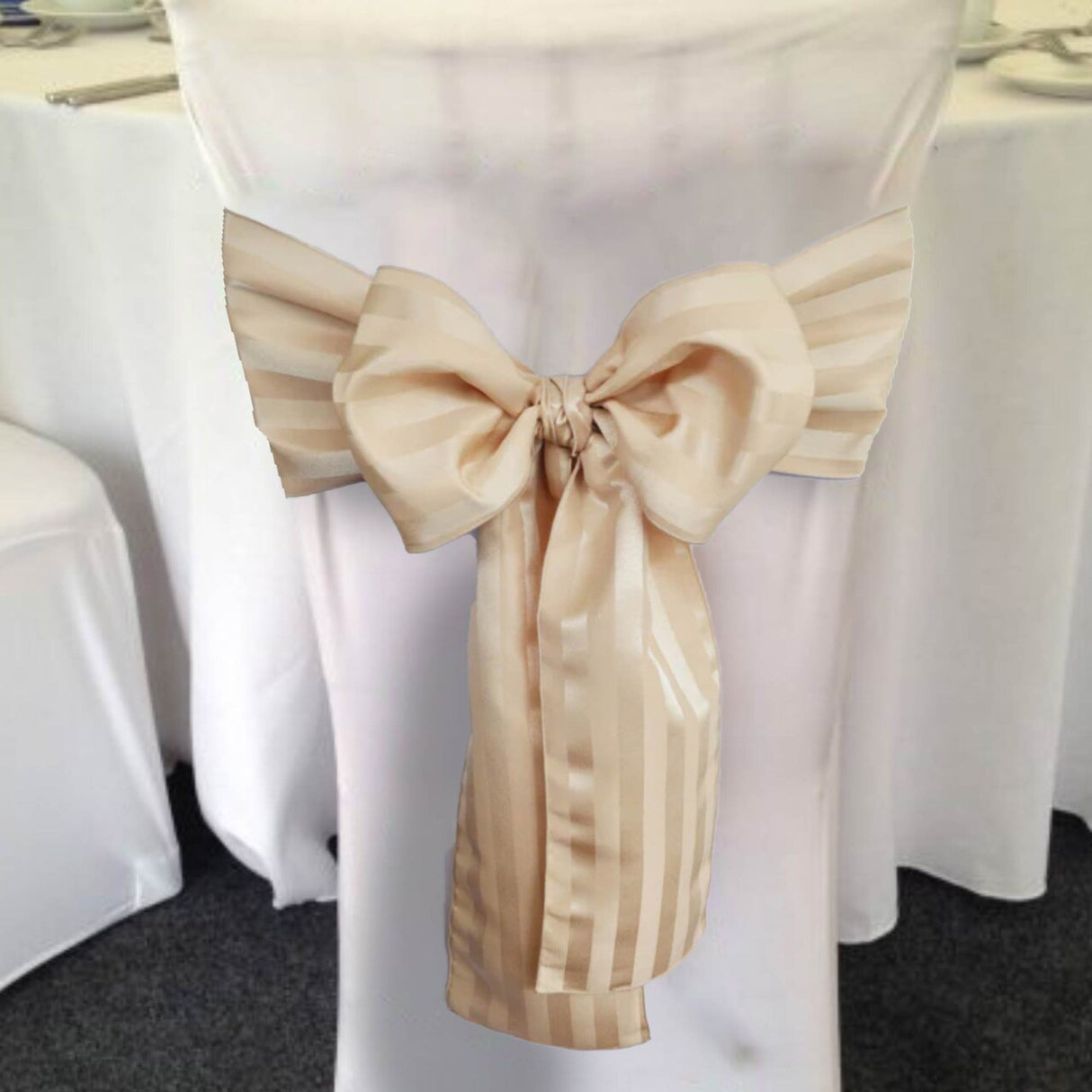 10 Pieces Champagne Striped Jacquard Polyester Chair Sashes 7.5"x108" for Stylish Events