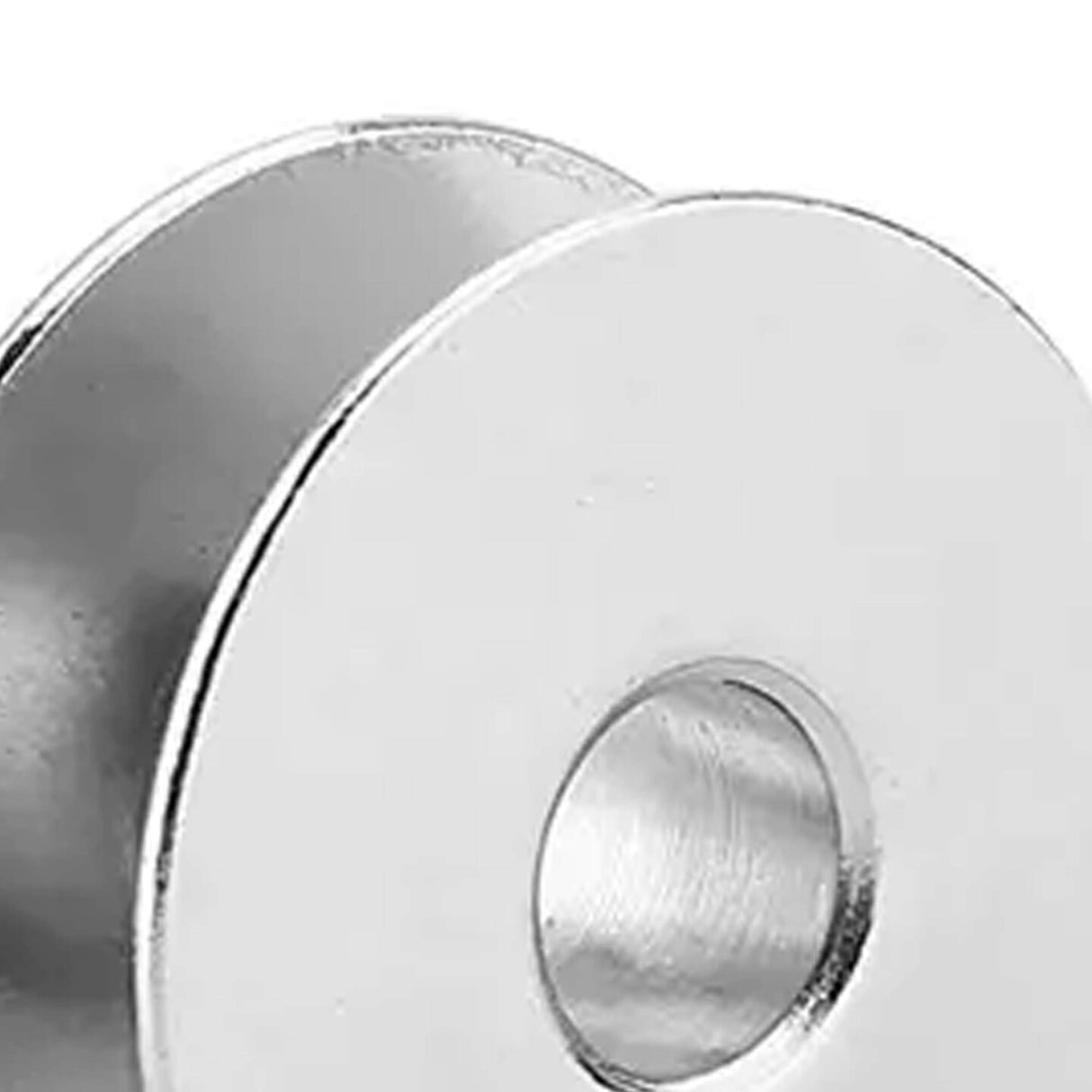 Industrial Sewing Machine Bobbins #40264 Precision Metal Construction for Smooth Thread Delivery