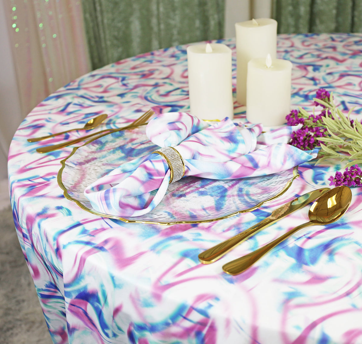 Round Scuba Tablecloth 132" Maze Wrinkle-Free