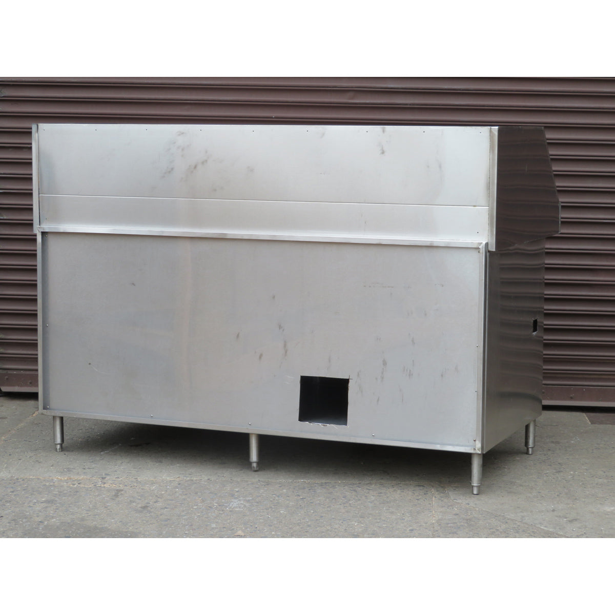 Stark Prodcuts 72" Fish Table, Used Great Condition
