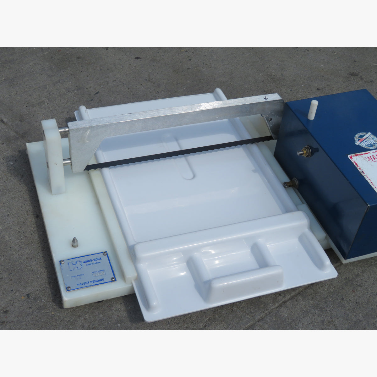 Hinds Bock CS-18 Cake Slicer, Used Excellent Condition