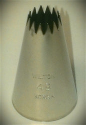 Wilton Open Star Decorating Tip #4B