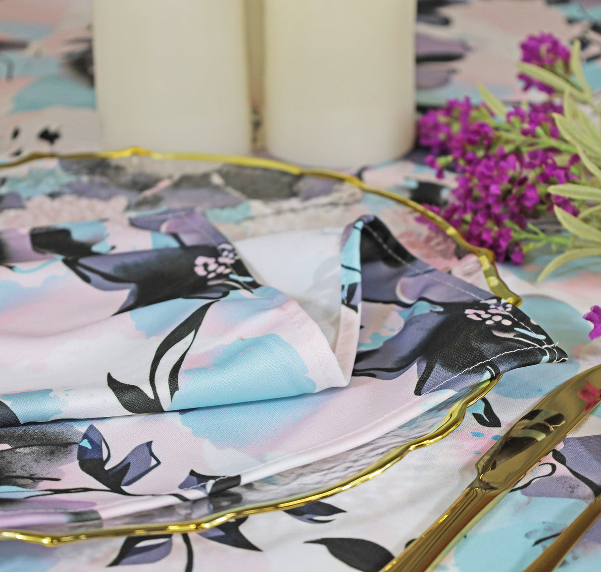 Round Scuba Tablecloth 120" Orchid