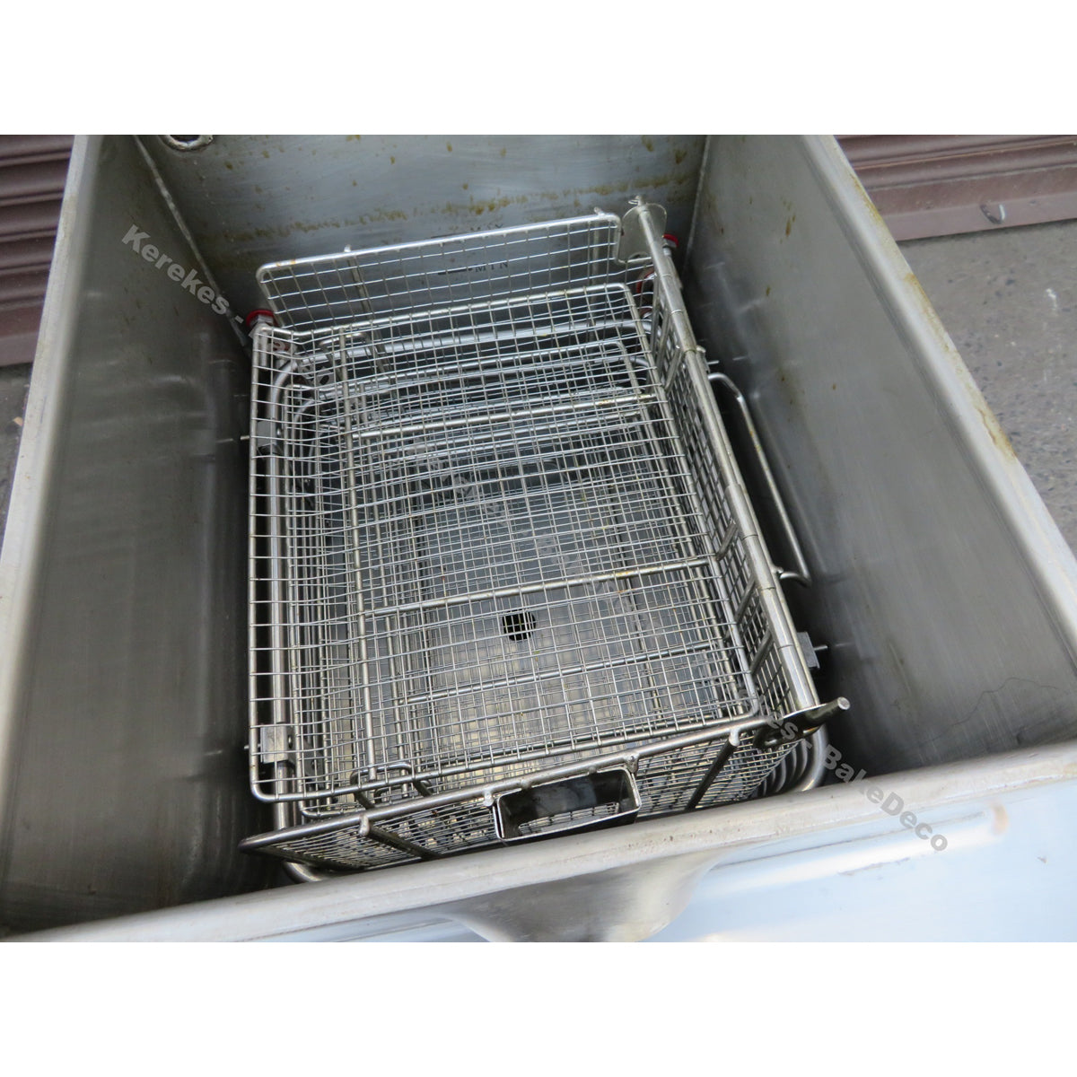 Shine Preassure Fryer P007, Used Great Condition