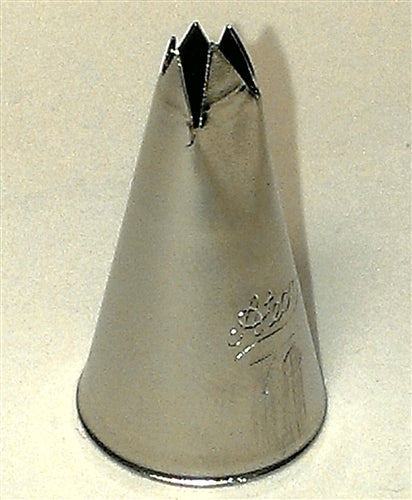 Ateco Leaf Decorating Tip #75